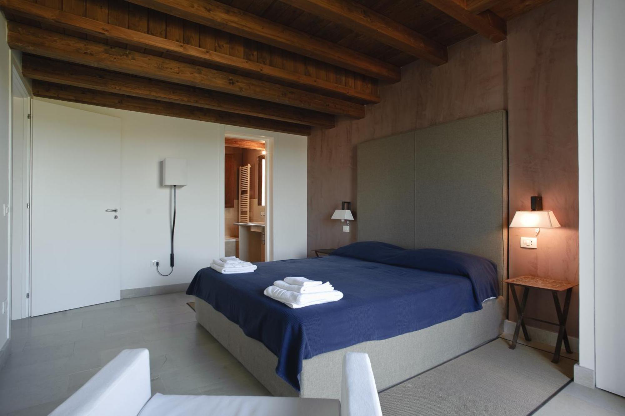 Relais Parco Cavalonga 4*